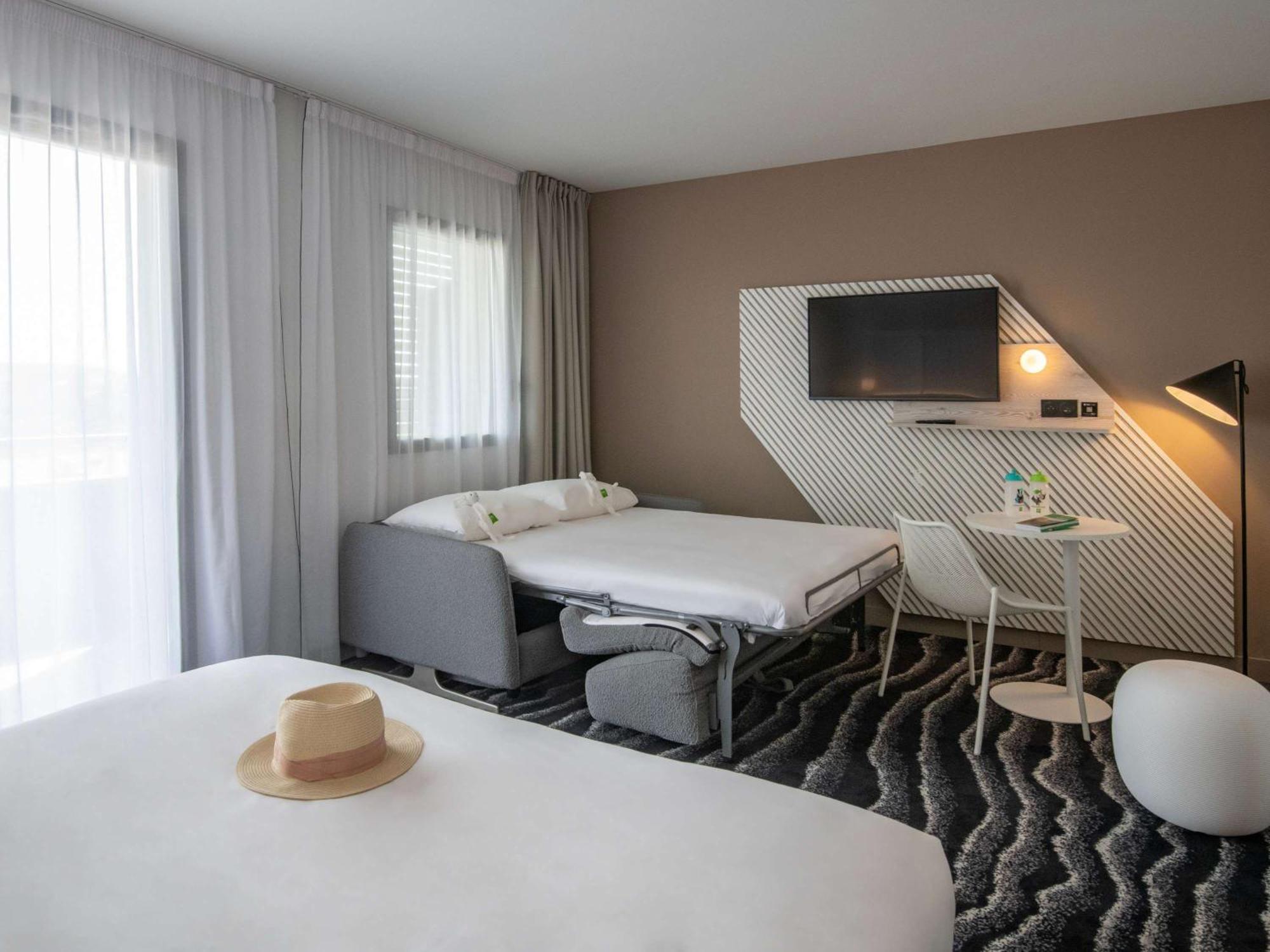 Ibis Styles Porto Vecchio Hotel Exterior foto