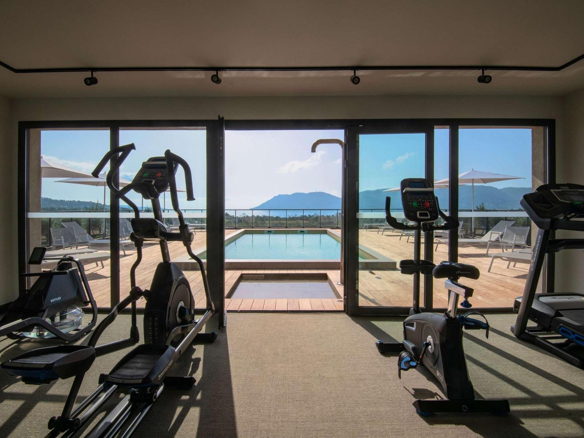 Ibis Styles Porto Vecchio Hotel Exterior foto