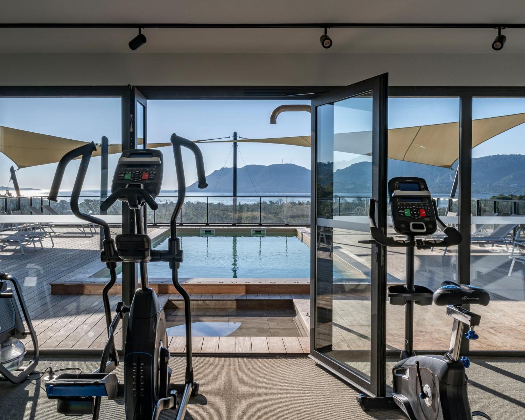 Ibis Styles Porto Vecchio Hotel Exterior foto
